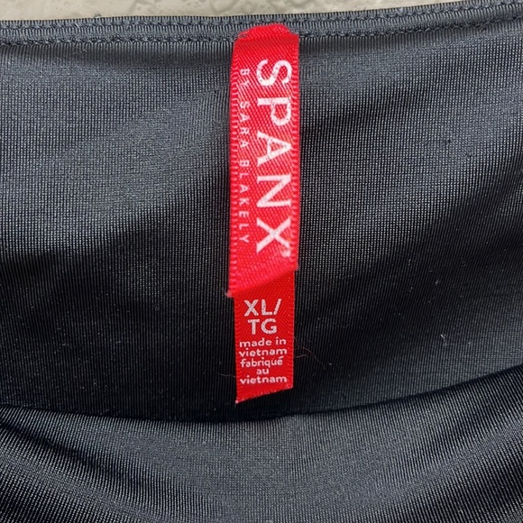 SPANX Black Velvet Leggings XL - Picture 2 of 3